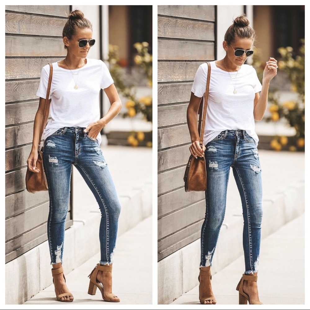 1 LEFT SALE‼️Riley Distressed Skinnies - Picture 5 of 8